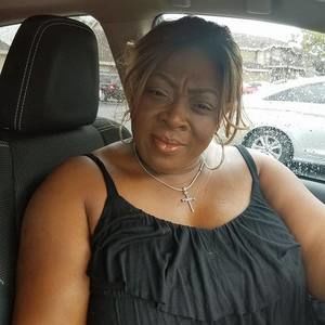 Meet your Posher, Jacqueline